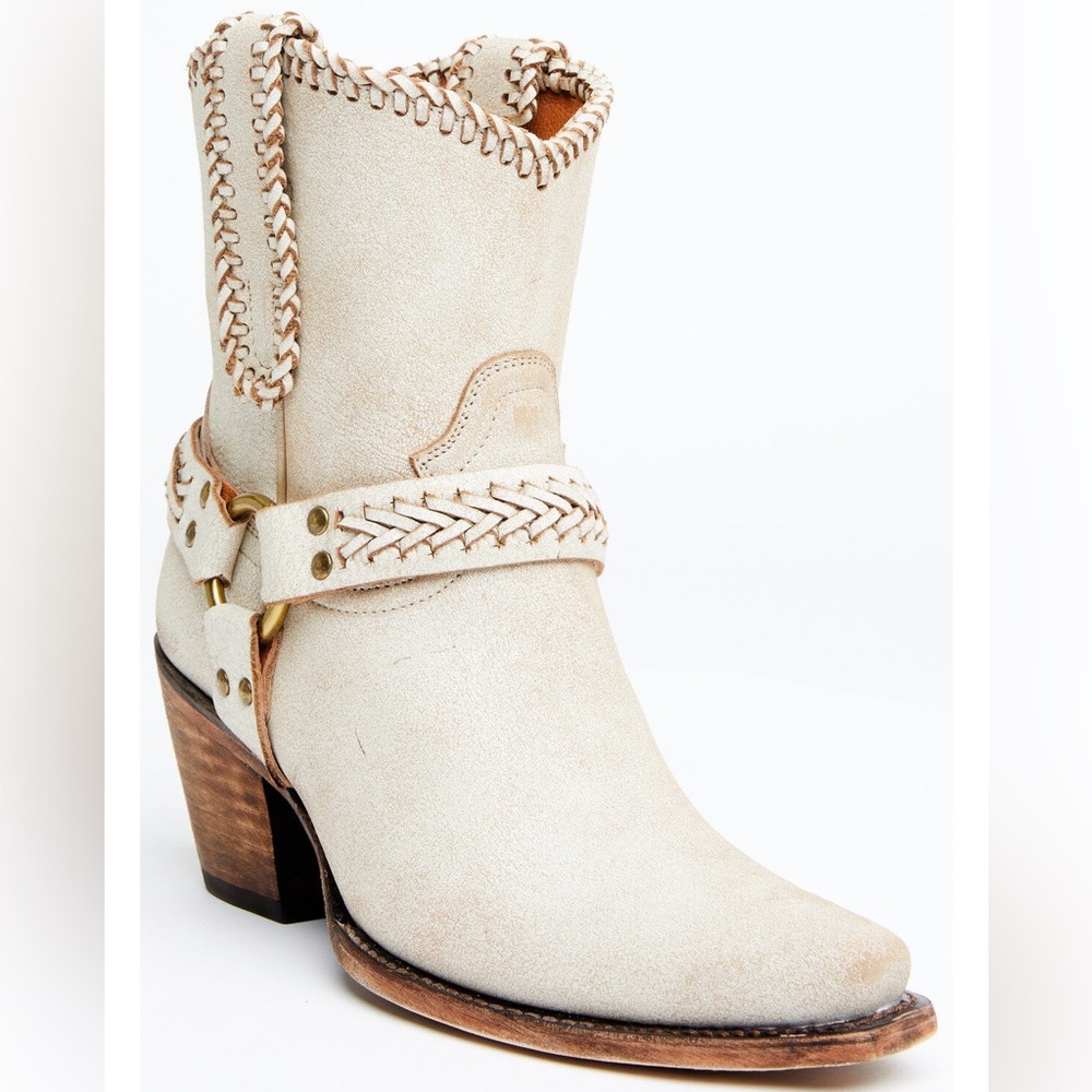 Cleo + Wolf Willow Snip Toe Natural Leather Western Booties Boots